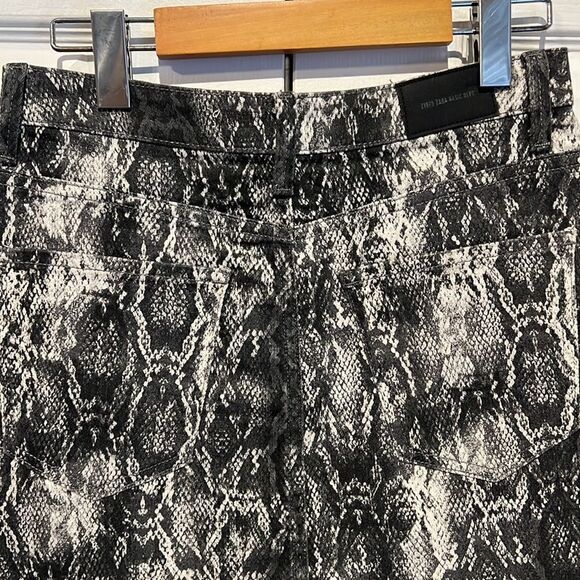 Zara denim snakeskin mini skirt Size Small‎ - Picture 7 of 8